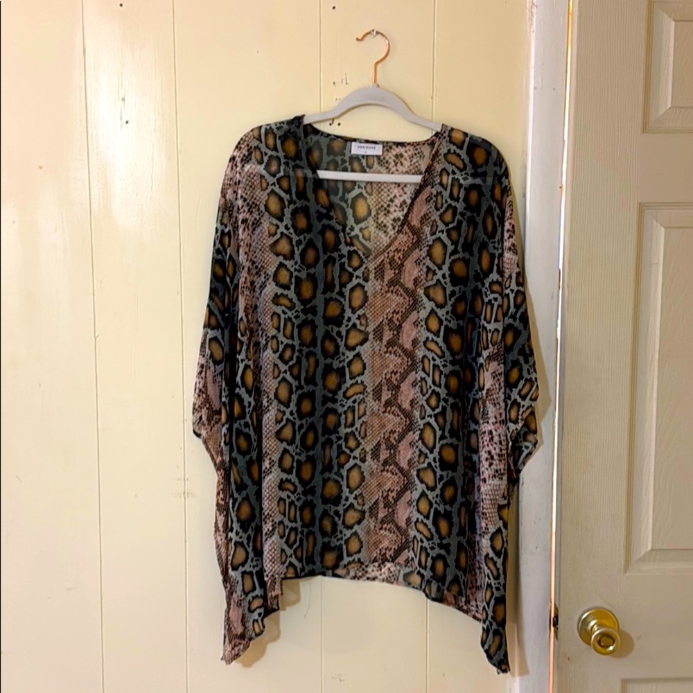 Animal print tunic top